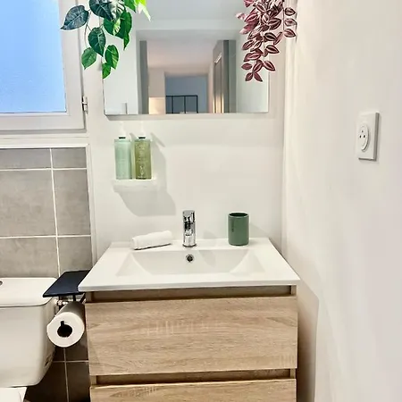 Appartement La Douceur De L'allier, Proche Gare, Avec Services Premium, By Primo C0nciergerie Moulins (Allier)